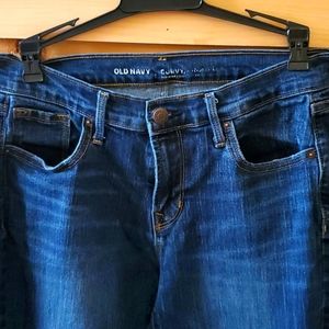Old Navy Women's Curvy Jeans size 4 short